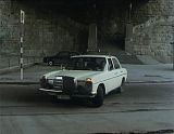 http://i29.photobucket.com/albums/c268/VuleGSBeograd/Sivi Dom/Epizoda 12/Mercedes W115/th_Mercedesmini2.jpg